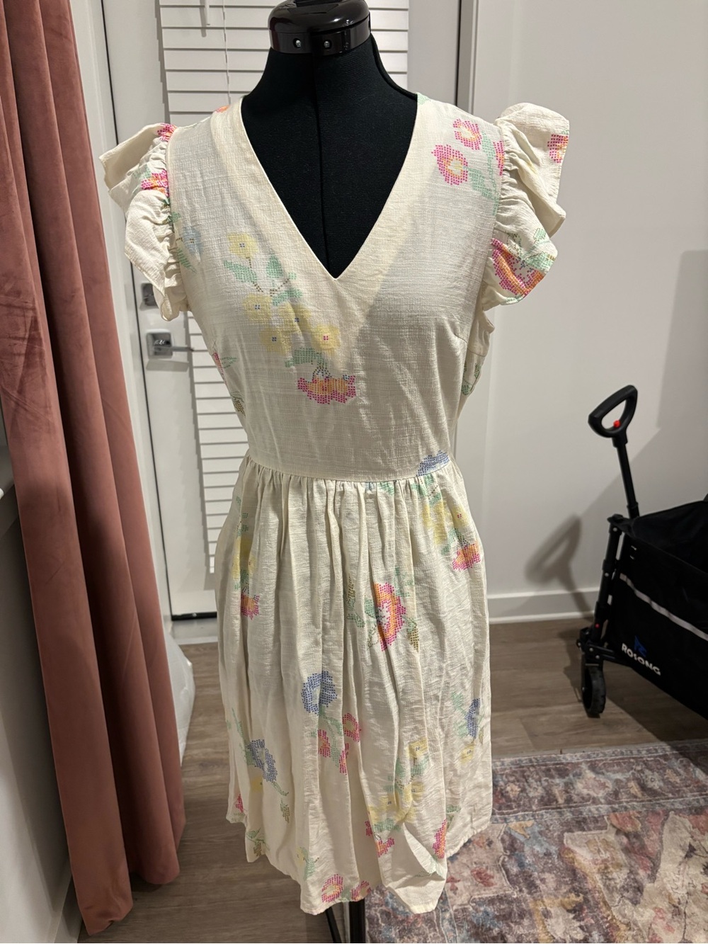 Ivory Floral V-Neck Mini Dress with Ruffle Cap Sleeves